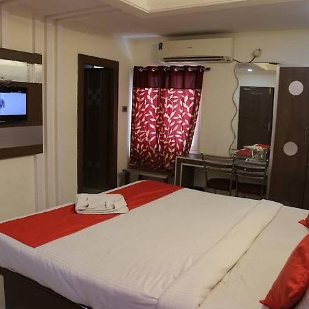 Padmavathi Family Guest House Visákhapatnam Kültér fotó