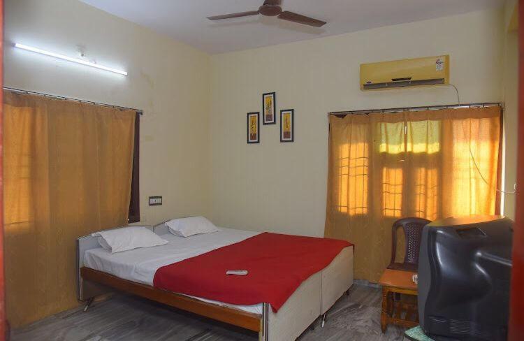 Padmavathi Family Guest House Visákhapatnam Kültér fotó